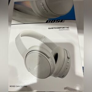 Bose QuietComfort SC Headphones - White and Black Accent